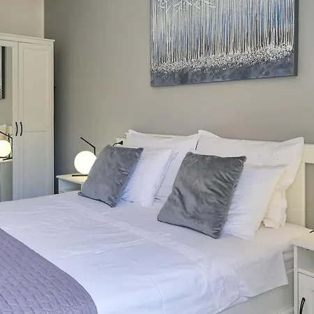 Crassula With Pool On Island Krk 度假居 Kras